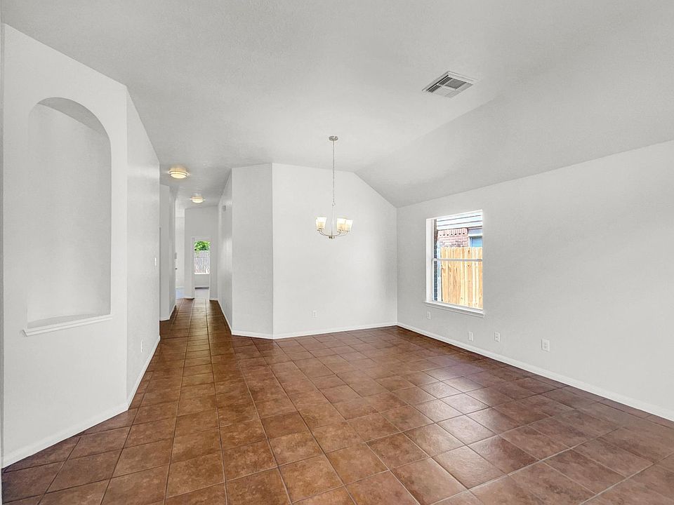 1st image of 11546 Highland Meadow Dr