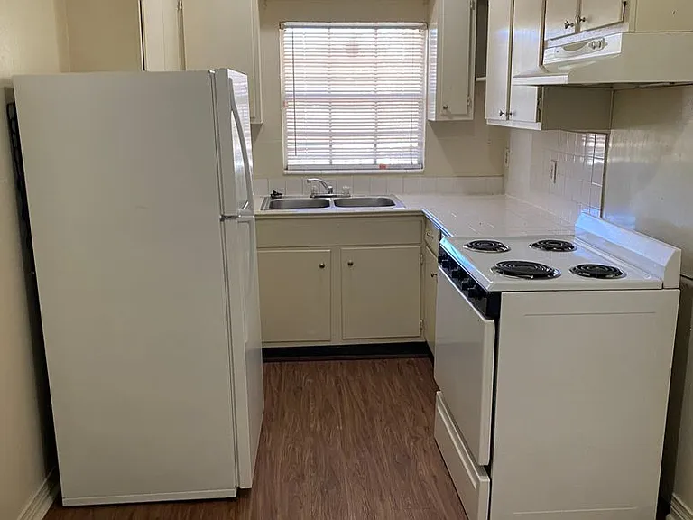 7250 Exchange Pl — Photo 12