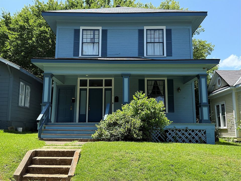 1st image of 1528 Magnolia Ave