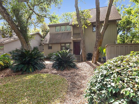 2nd image of 108 Surfscoter Ln