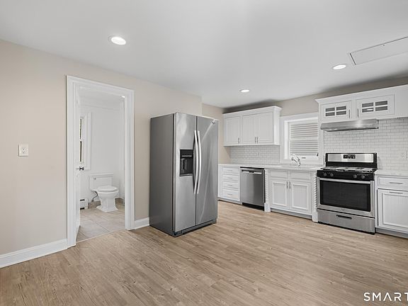 4th image of 205 S Water St Floor 1