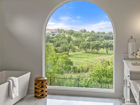 12625 Maidenhair Ln APT 31, Austin, TX 78738