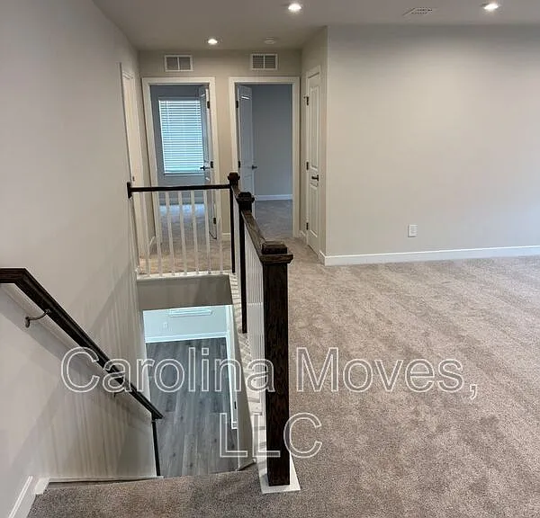 7071 Glass Ct — Photo 11