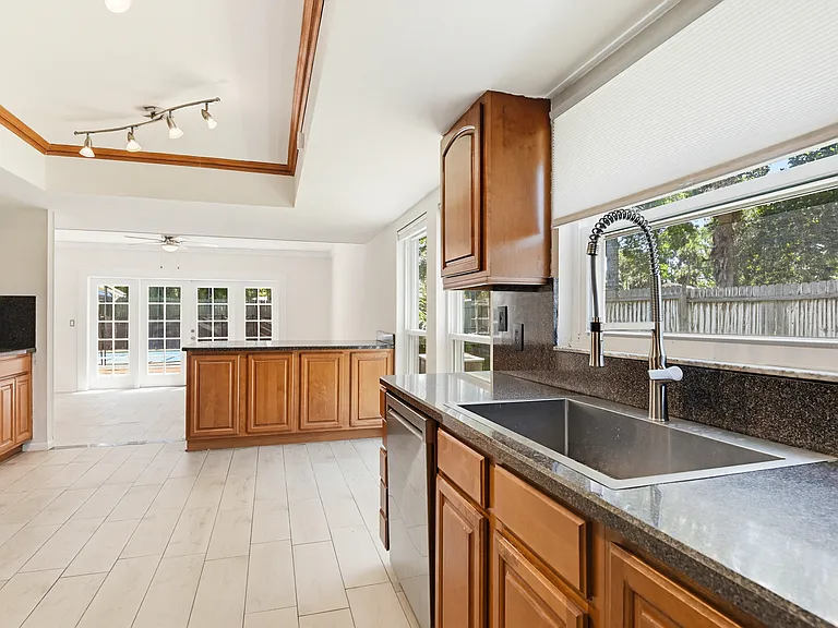 6 Baywood Dr — Photo 36