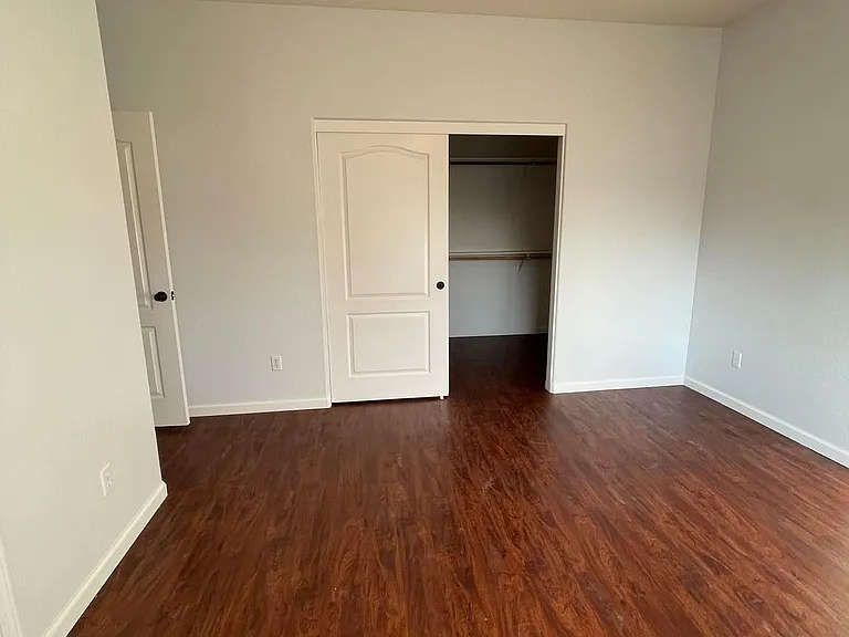 5764 E Tower Ave — Photo 10