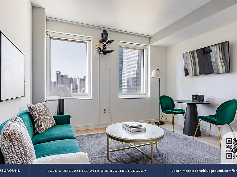70 W 45th St #33C — Photo 4