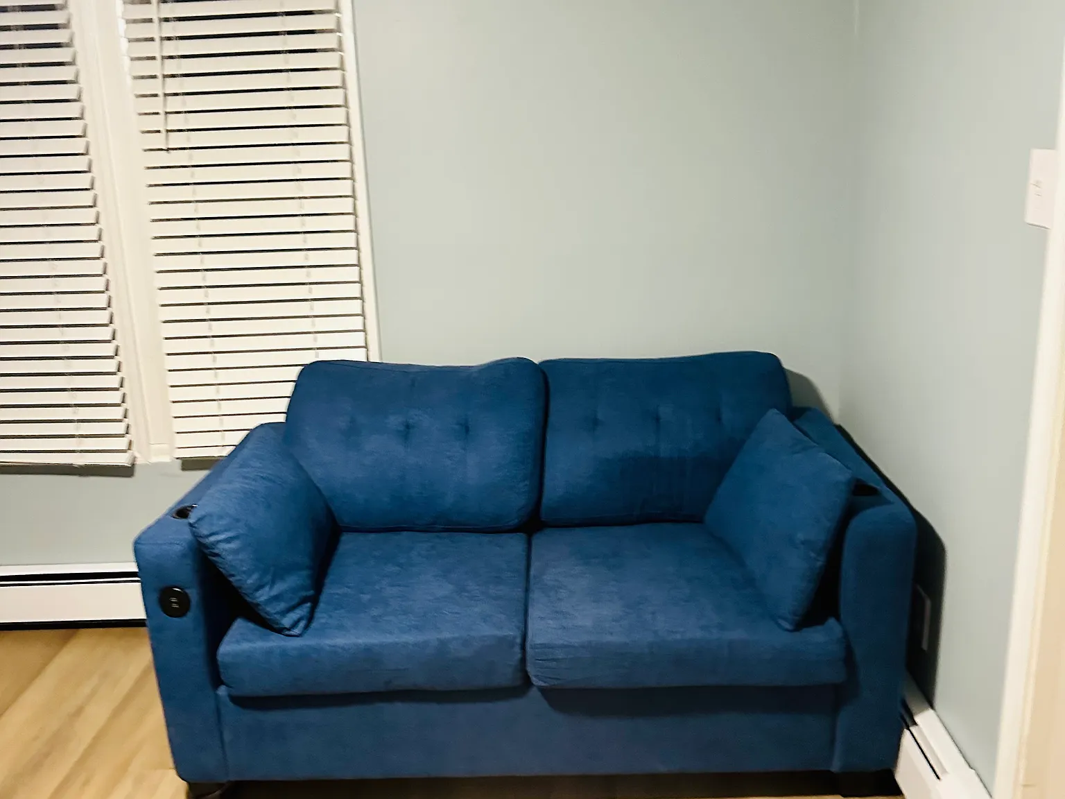 1 bed, 500 sqft, $1,300 — Photo 2