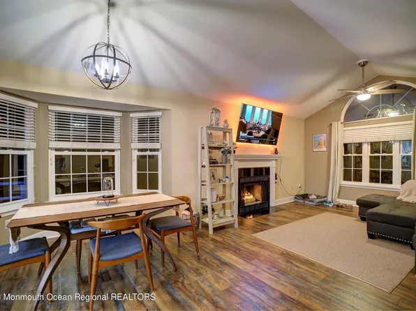 88 Wycombe Pl #88, Somerset, NJ 08873