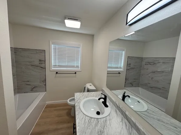 3573 Movie Ln, Crescent City, CA 95531