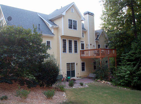 2nd image of 3432 Emily Pl