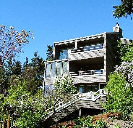 5th image of 6120 Madrona Dr NE