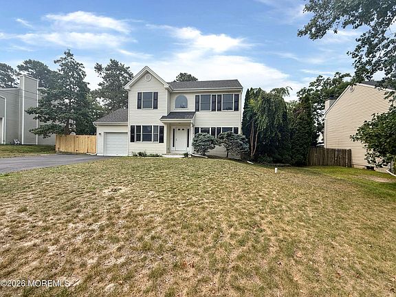 2nd image of 112 Lubbers Lane