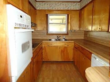 4th image of 1119 Woodland Dr
