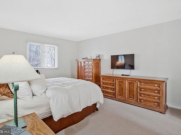 5th image of 40910 Starling Ct