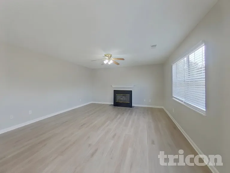 5 Hidden Pines Ln — Photo 3