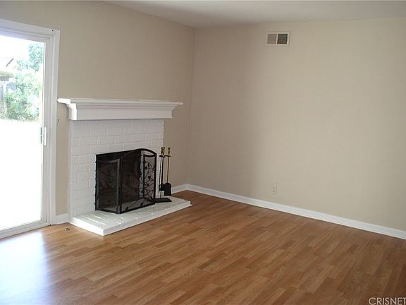 4th image of 19212 Schoenborn St