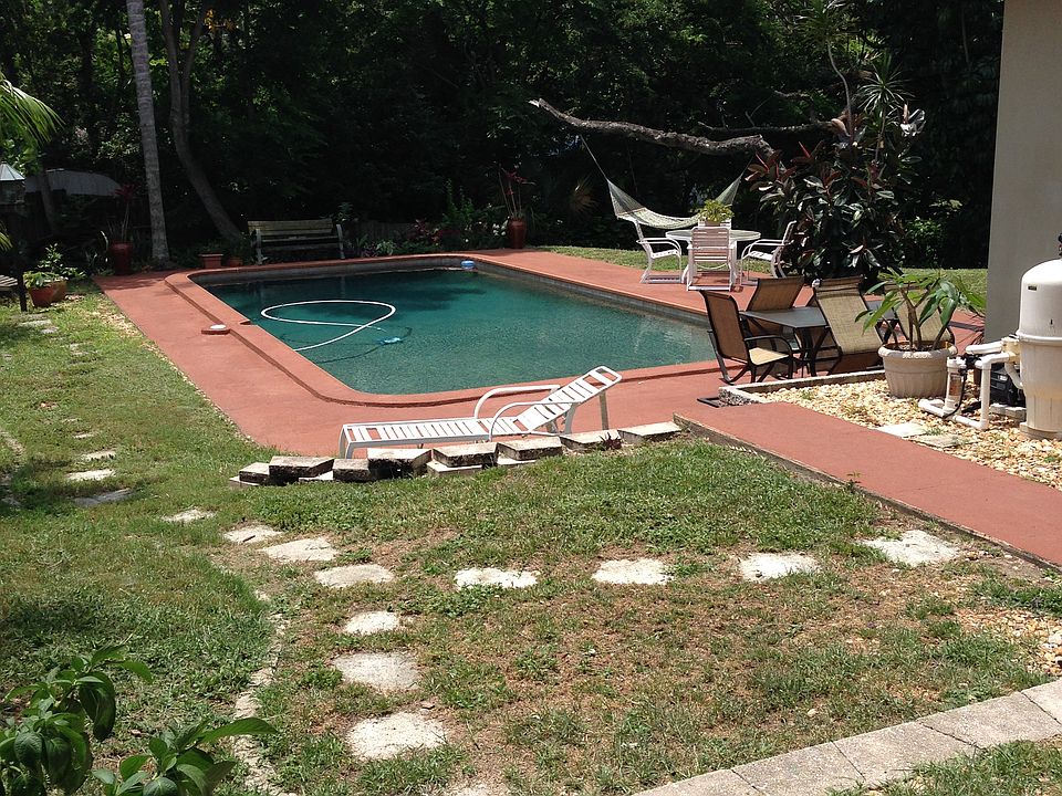 1st image of 2099 Burnice Dr