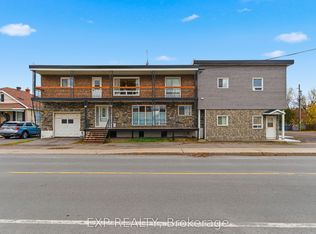 261 Longueuil St #202, Champlain, ON K0B 1K0