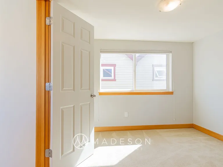 1539 NW 58th St #A — Photo 11