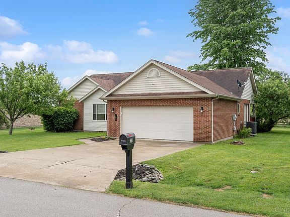 4th image of 203 Lakewood Ln