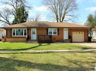 1207 S Linn St, Sioux City, IA 51106