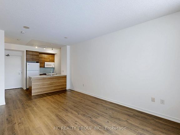 4th image of 70 Forest Manor Rd #229