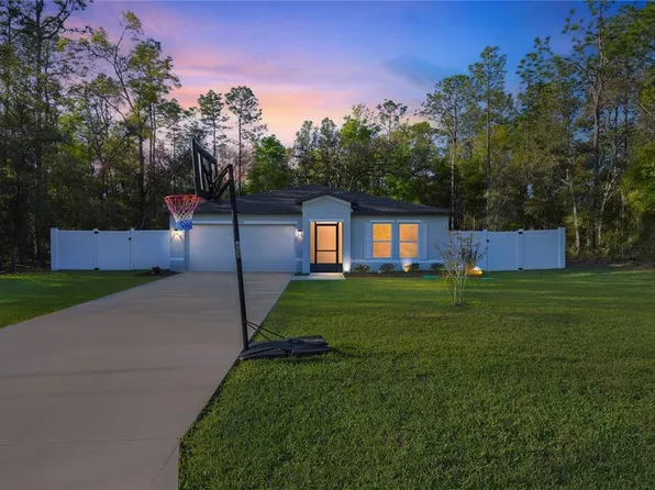 10058 N Athenia Dr, Citrus Springs, FL 34434
