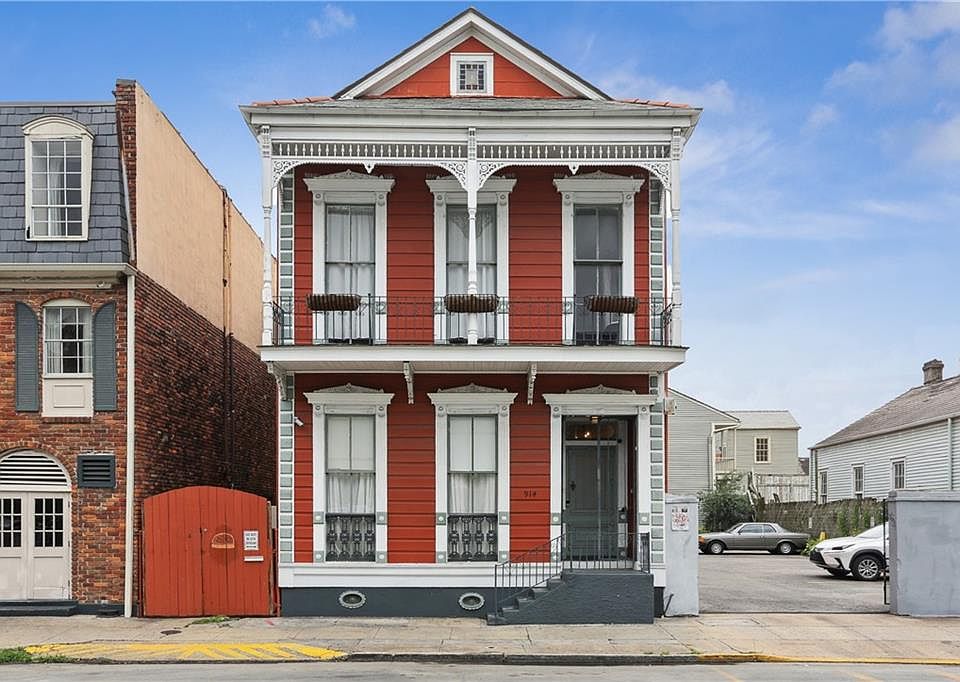 1st image of 914 N Rampart St