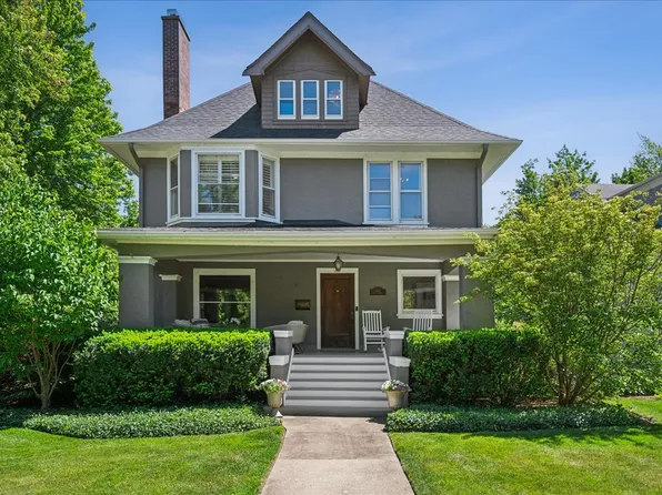 1001 Lake Ave, Wilmette, IL 60091