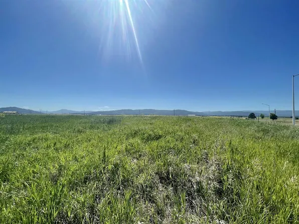605 Stillwater Rd, Kalispell, MT 59901