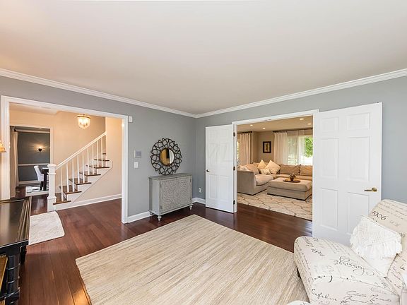 2nd image of 4762 Belfield Dr