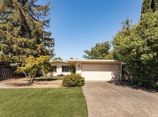 3537 Murdoch Dr, Palo Alto, CA 94306