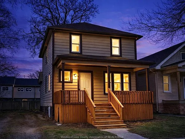3463 Harris St, Windsor, ON N9C 1N6