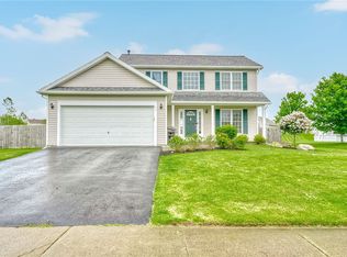 71 Westcombe Park, West Henrietta, NY 14586