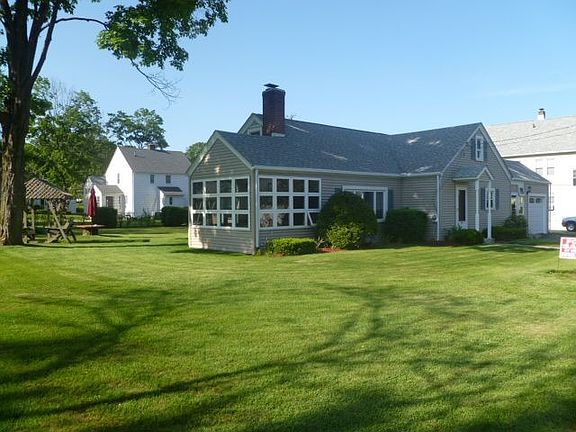 Left front street view