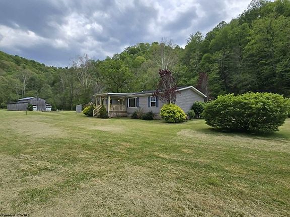 4th image of 1814 Mannington Rd
