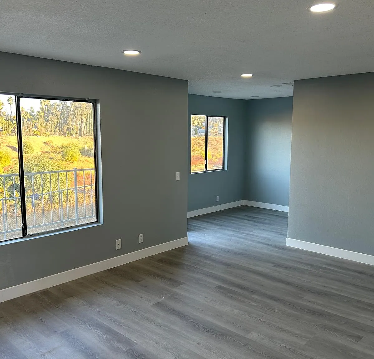 2 bed, 900 sqft, $2,000 — Photo 3