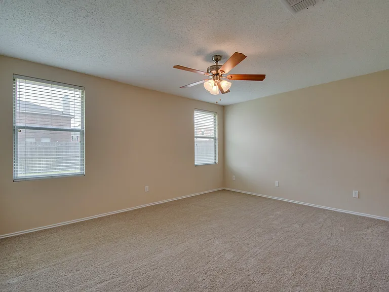 3833 Foxhound Ln — Photo 12