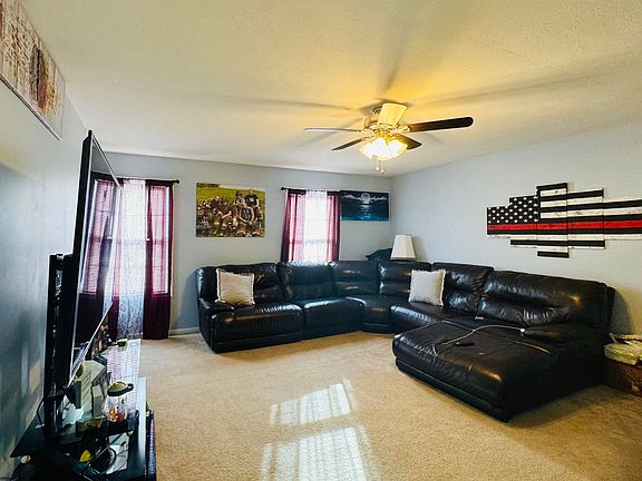 5th image of 134 Eagle Dr