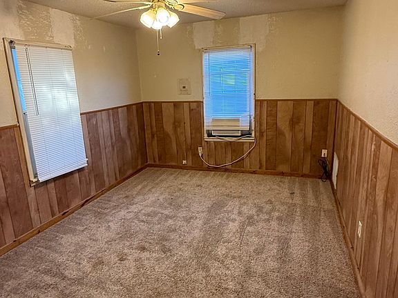 5th image of 2605 SW B Ave #1