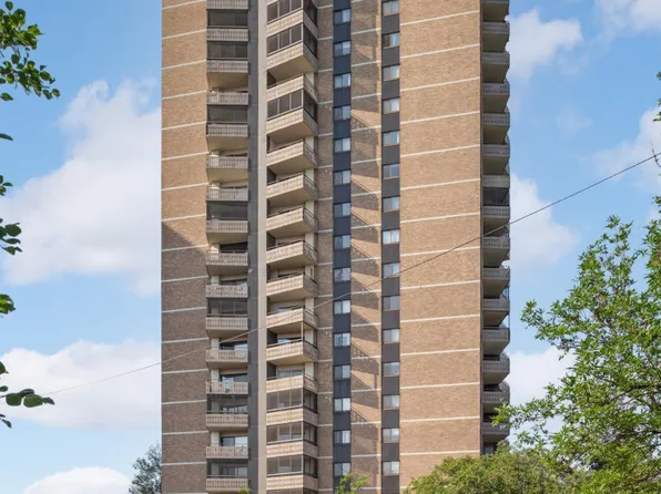 400 Groveland Ave APT 413, Minneapolis, MN 55403