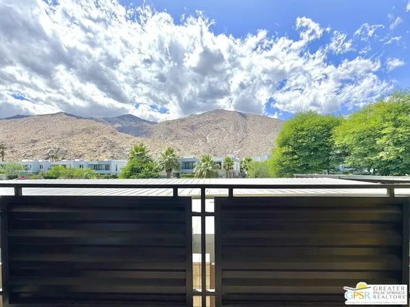 588 E San Lorenzo Rd #202, Palm Springs, CA 92264