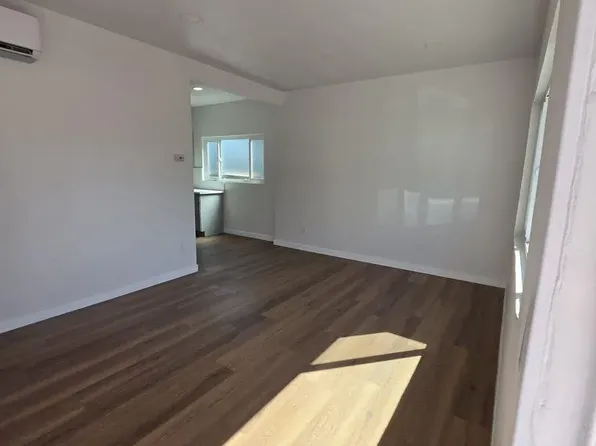 3262 Steel St, San Diego, CA 92113