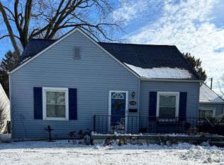 1748 Kenny Rd, Columbus, OH 43212