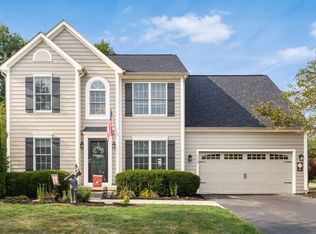 5809 Burnett Dr N, Galena, OH 43021