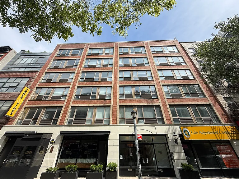 90 Clinton St #2A — Photo 10