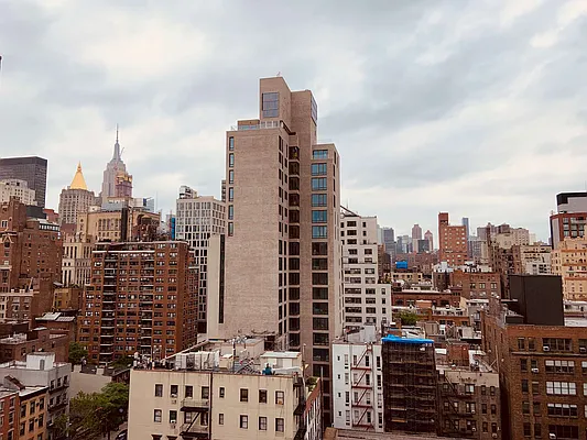 Rented by Halstead Real Estate | media 14