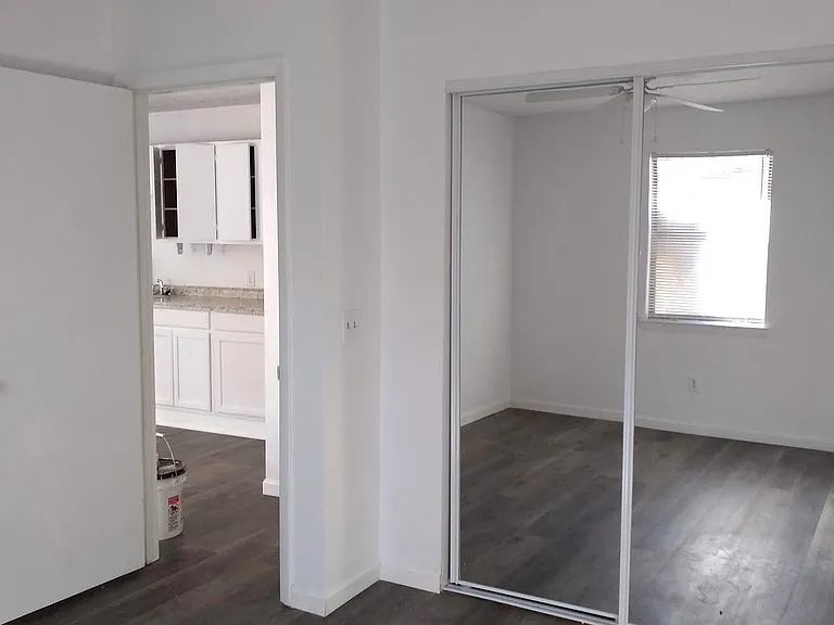 901 Russ Lake Dr #102 — Photo 2
