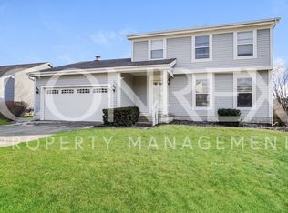 1399 Meadowbank Dr, Columbus, OH 43085