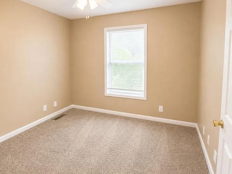 168 Kings Deer Dr — Photo 10
